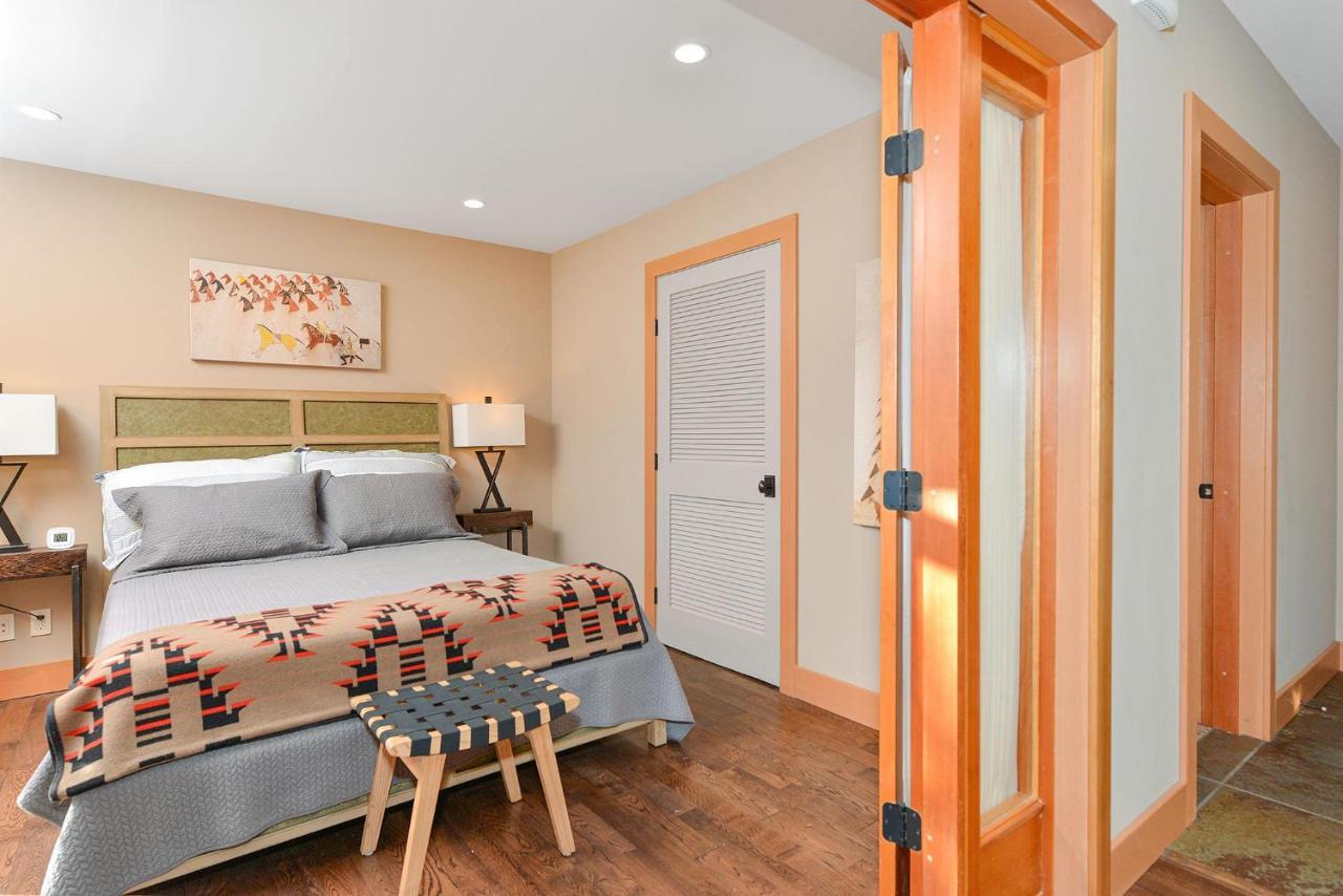 Salishan Chief Suite Коуичен-Бэй Экстерьер фото